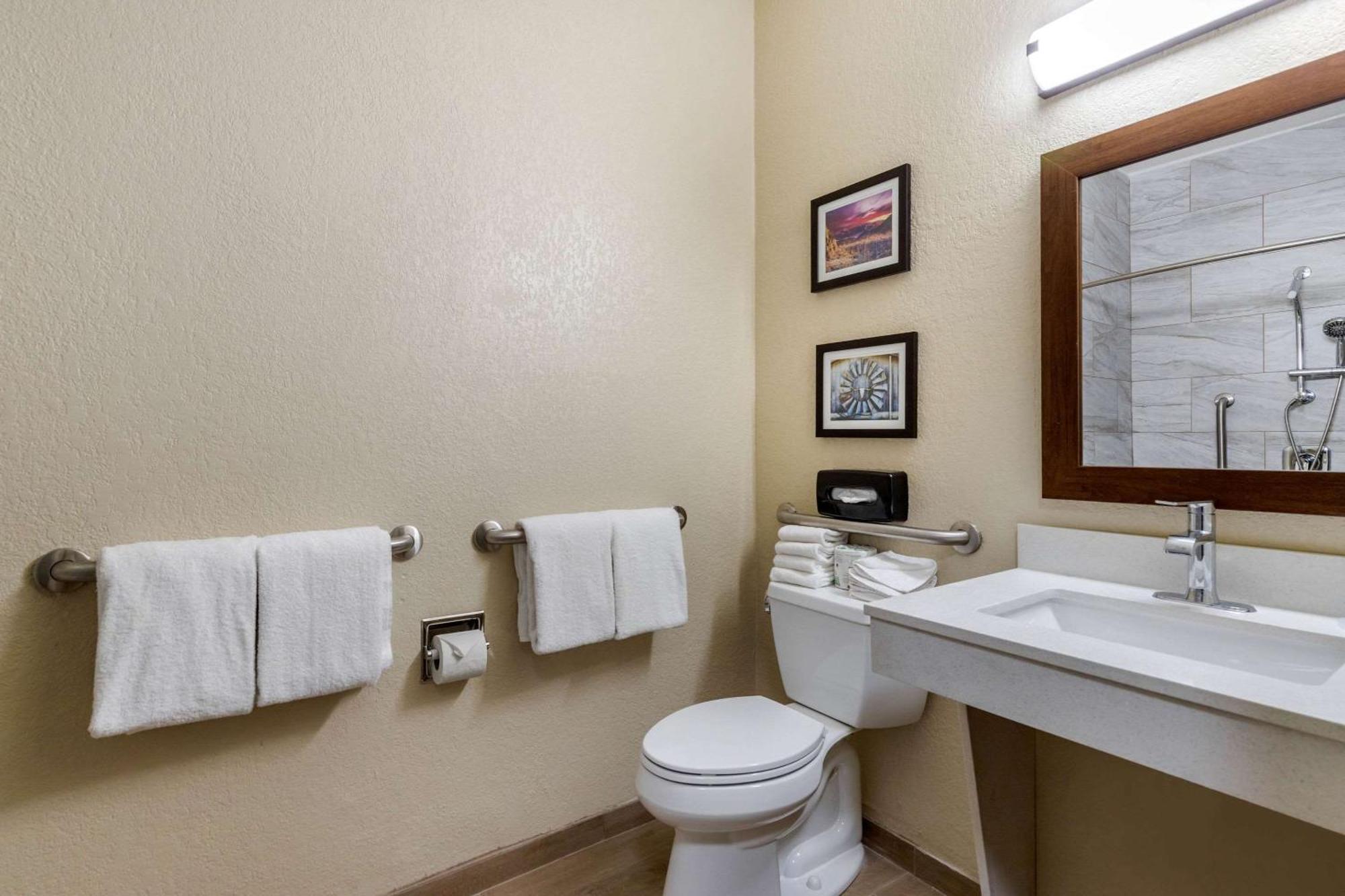 Comfort Suites San Antonio Airport North Экстерьер фото
