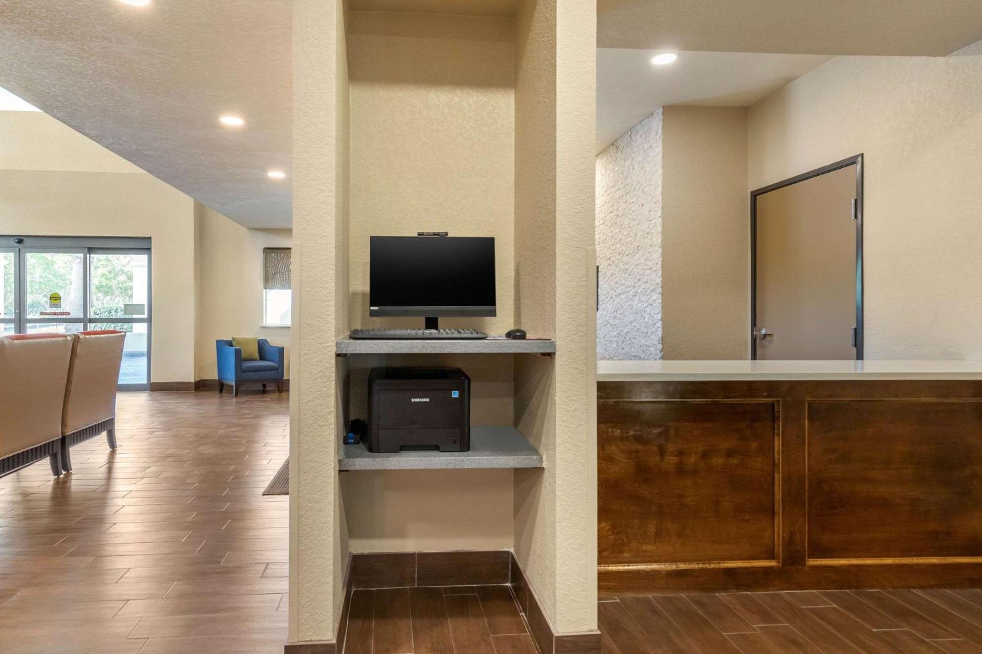 Comfort Suites San Antonio Airport North Экстерьер фото